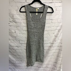 Feathers Women’s Gray Ribbed Asymmetrical Tank BodyCon Midi Dress Size Medium‎